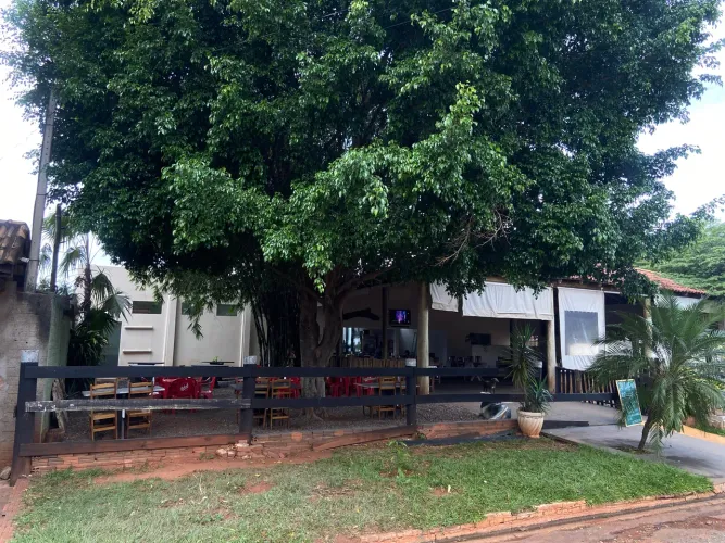 VAGAS DE EMPREGO DE COZINHEIRA E AUXLIAR DE COZINHA