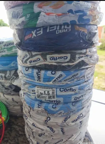Fios e acessórios elétricos