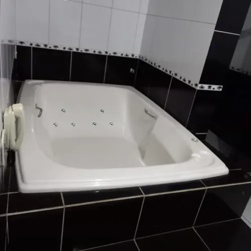 Oportunidade: Sobrado e Casa na Vila Redenção Excelente Localização