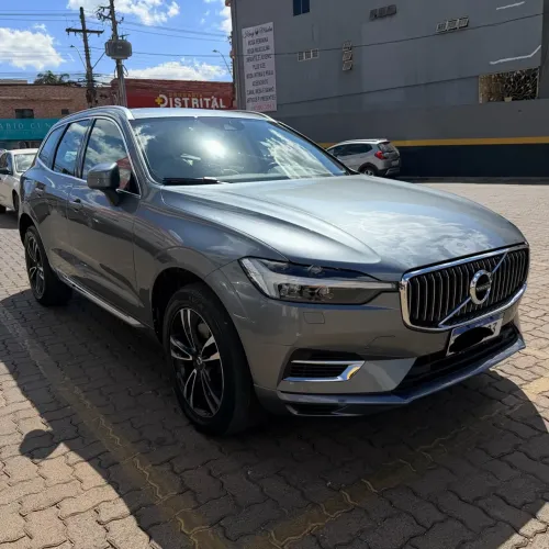 Volvo XC-60 XC 60 T-8 Híbrido Momentum 2.0 5P 2021