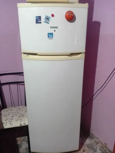 Vendo geladeira consul