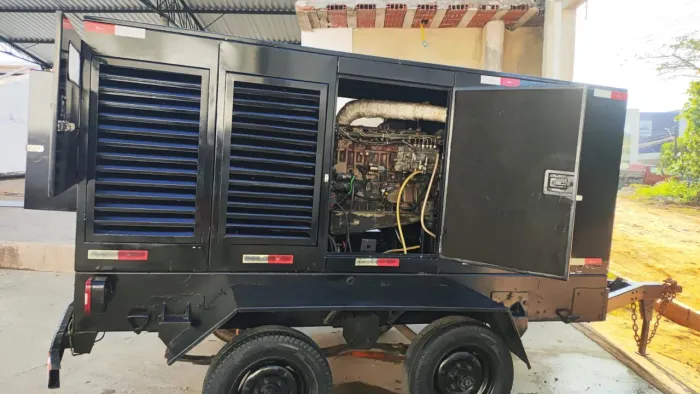 Vendo Gerador 180KVA, Motor MWM série 10