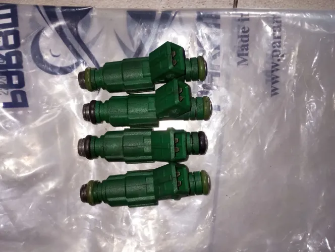 Vendo bicos injetores Corsa 1.8 flex