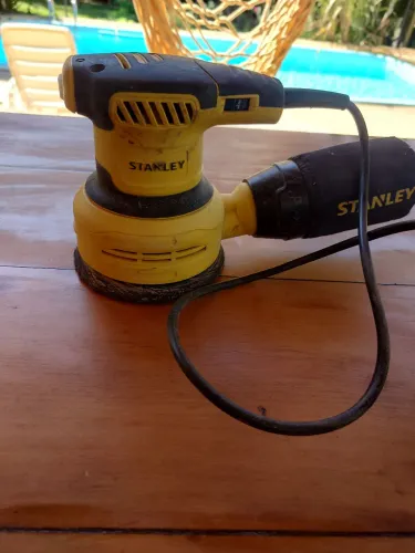 Lixadeira roto orbital Stanley