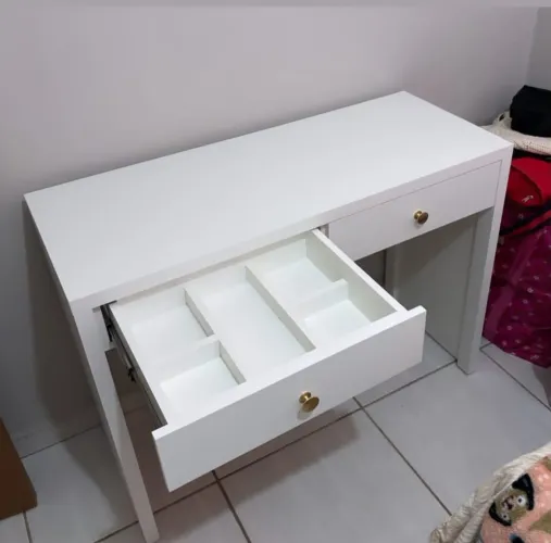 Escrivaninha Com Duas Gavetas L 1.00 M