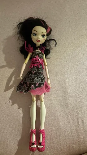 boneca draculaura