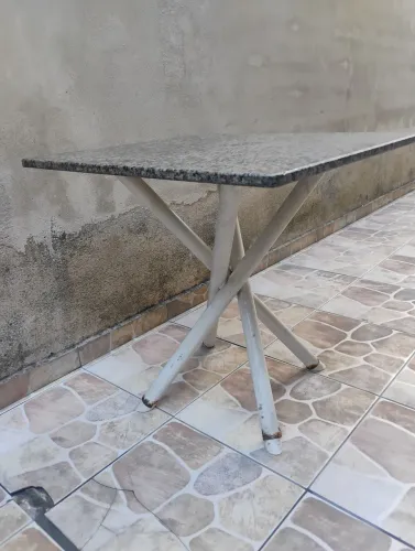 Mesa tampo de mármore 80x80