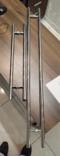 Puxador de inox