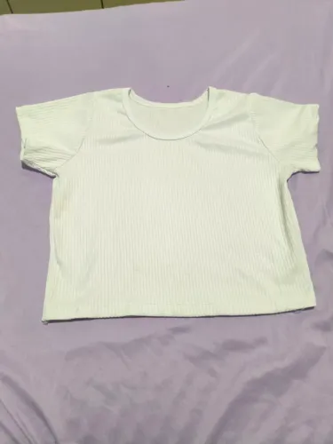 cropped branco canelado tamanho único