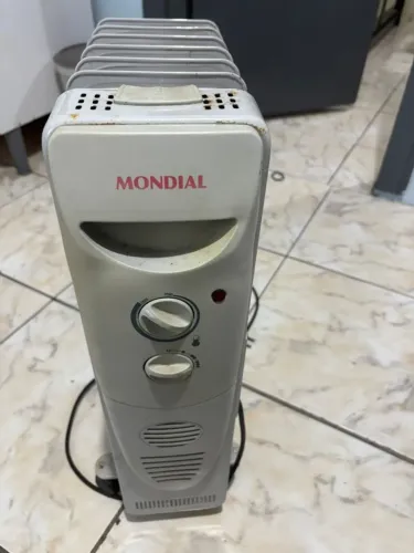 Aquecedor a óleo - 1500w / 220v - Mondial