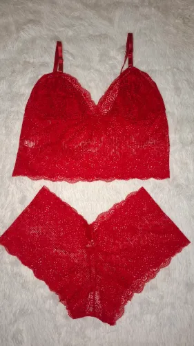 Conjunto Cropped + Calcinha Caleçon Em Renda