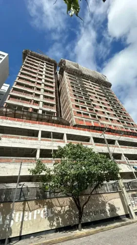 Apartamento Edf. Times Square | Em frente a pracinha de Boa Viagem | 1 e 2 quartos | Pgto