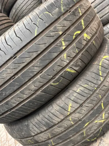 Pneu 205/60/16 Continental 80 % vida util
