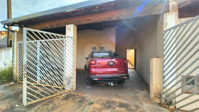 Casa com 3 quartos à venda em Jardim roberto selmi dei - SP