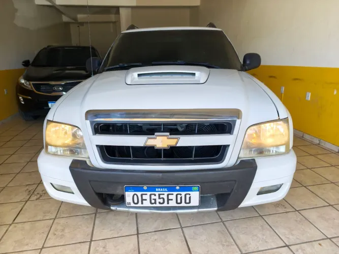 Chevrolet S10 Pick-up Exec. 2.8 4X4 CD TB Int.dies 2011