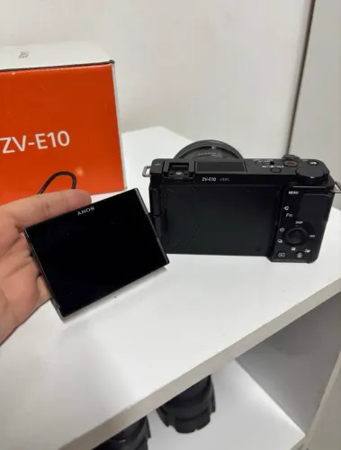 Câmera Sony ZV-E10