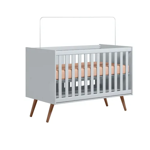 Berço americano vira cama infantil 