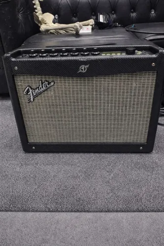 Amplificador Fender Mustang 3