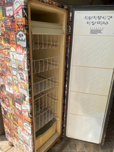 Freezer vertical Eletrolux vertical 186 L