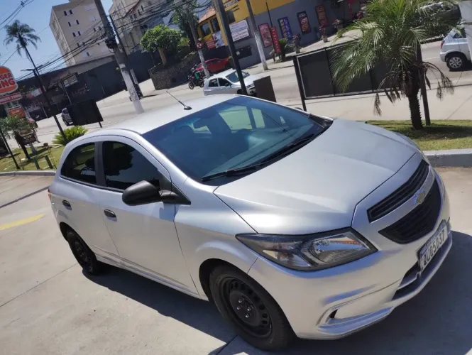 Chevrolet Onix JOY Hatch 1.0 8V Flex Mec. 4P 2019