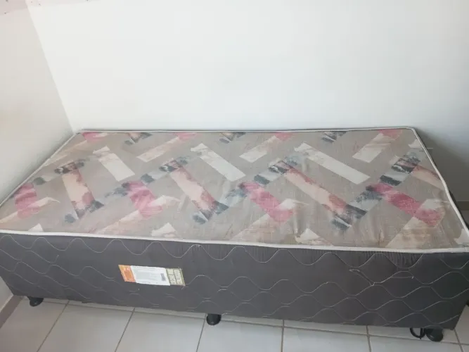 Vende-se
