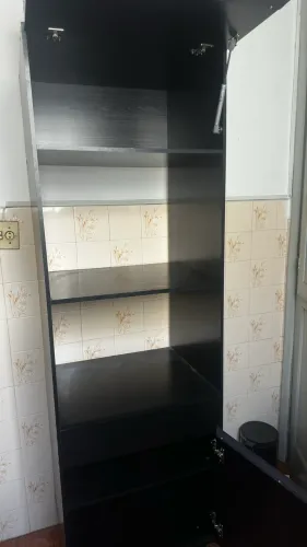 Armário de Cozinha Preto Multifuncional - Excelente Estado