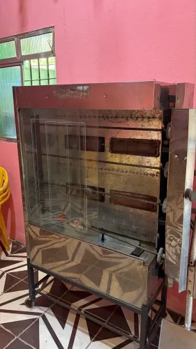 VENDE-SE ASSADOR DE FRANGO
