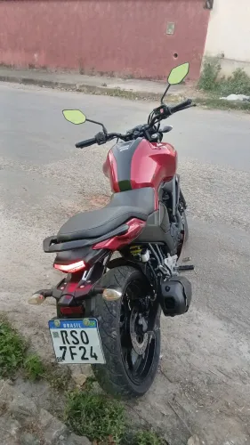 Fazer 150 moto toda revisada ano 2025 , completa flex abs nas duas doc em dia !