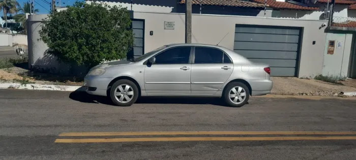 Toyota Corolla XLI 1.6 16V 110cv Aut. 2005