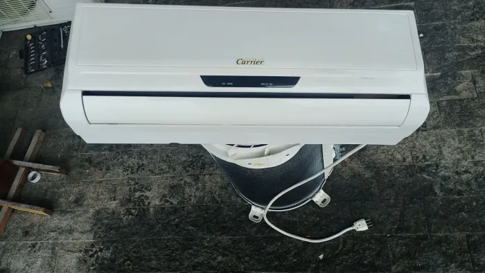 Ar condicionado Carrier 9 mil btus.