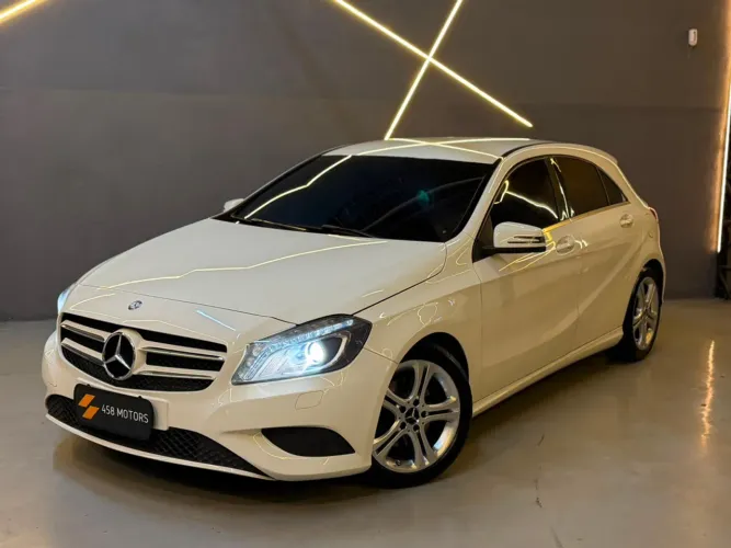 Mercedes-Benz Classe A 200 1.6 TB 16V Urban 156cv Aut. 2015