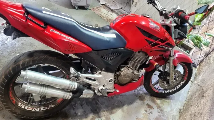Honda CBX 250 Twister 2008