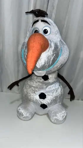 Pelúcia olaf 