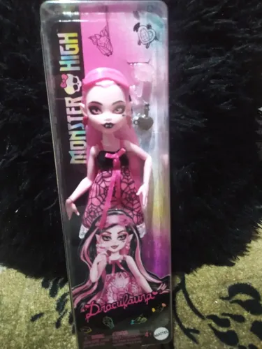 Boneca draculaura pijamas monstruosas 