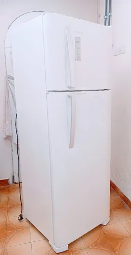 Geladeira Frost Free 400 L