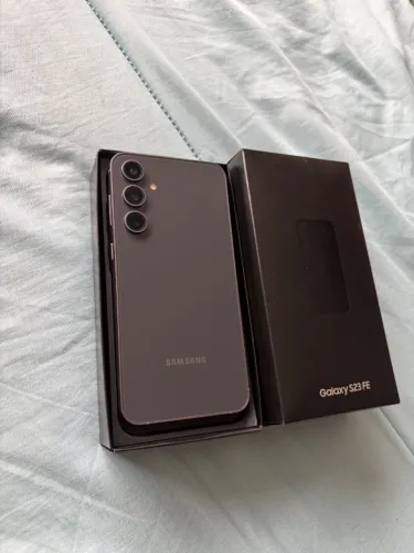 Samsung S23FE 