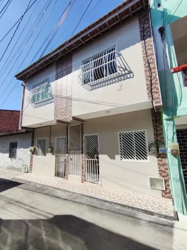 Prédio residencial a venda, 4 apartamentos de 1 quarto, sala, sala de janta, cozinha, área