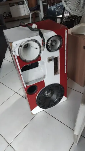 Som automotivo