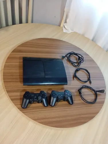Ps3 super slim com sistema Hen com HD INTERNO de 250GB