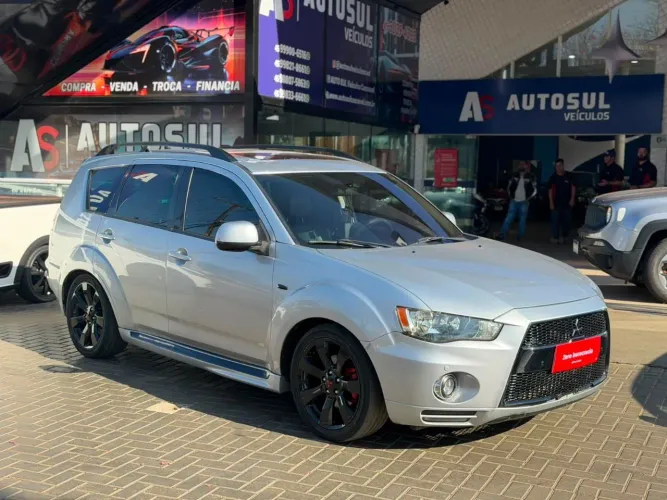 Mitsubishi Outlander 2.0 16V 160cv Aut. 2012