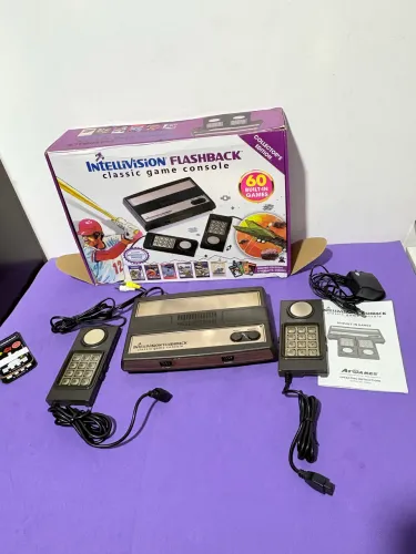 Console Intellivision
