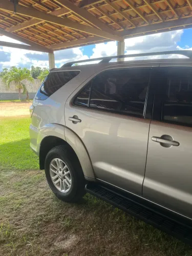Toyota Hilux SW4 SRV D4-d 4X4 3.0 TDI Dies. AUT 2015