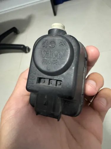 Motor Regulagem Farol Peugeot 206 Original Valeo