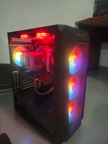Pc 2tb ssd + RX5700XT + i5 11400f + 32gb ram 3200mhz