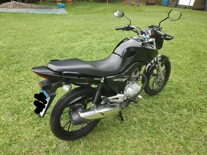 VENDO TITAN 150 2015 UNICO DONO KM BAIXO E TODA ORINAL