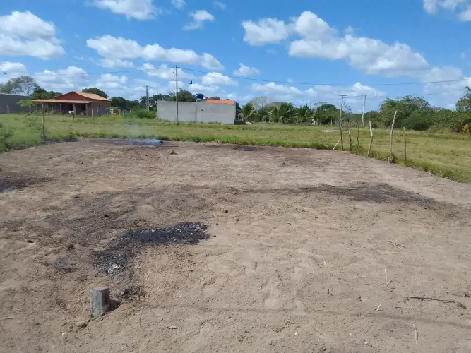 Vendo um lote
