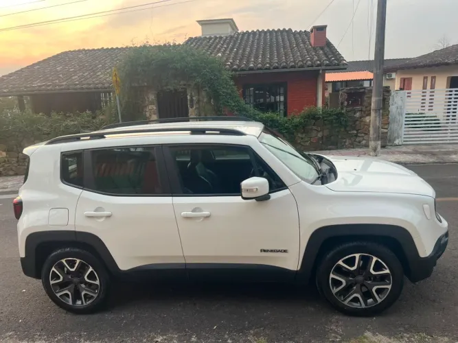 Jeep Renegade Longitude 1.8 4X2 Flex 16V Aut. 2020