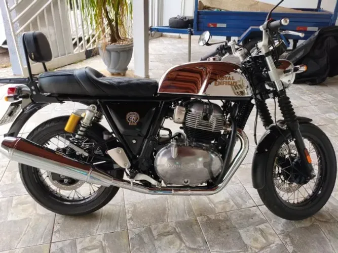 ROYAL Enfield GT 650