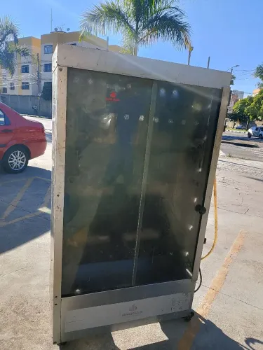 Máquina de frango assada