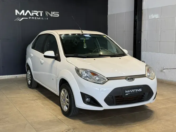 Ford Fiesta Sedan 1.6 16V Flex Mec. 2014